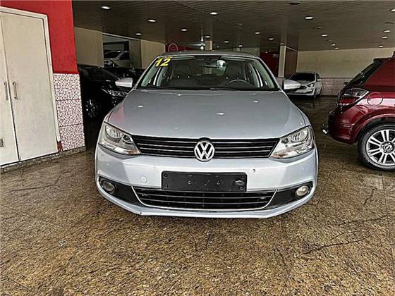 VOLKSWAGEN JETTA 2.0 TSI HIGHLINE 200CV GASOLINA 4P TIPTRONIC